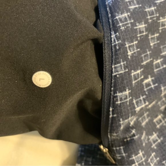 Lululemon 8” Casual Shorts - Picture 3 of 7